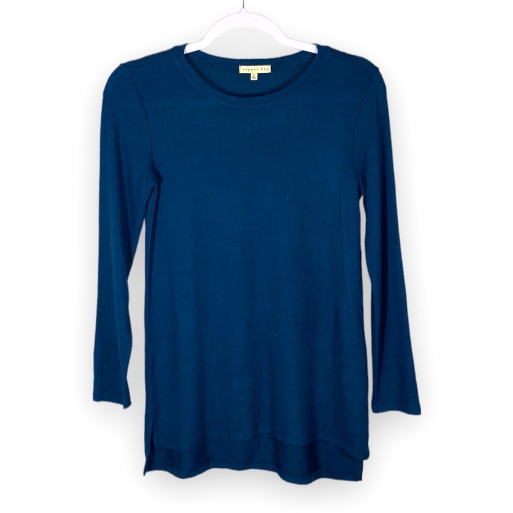 Copper Key Blue Long Sleeve Shirt Size Large NWT Hi-Low Hem Rayon Blend